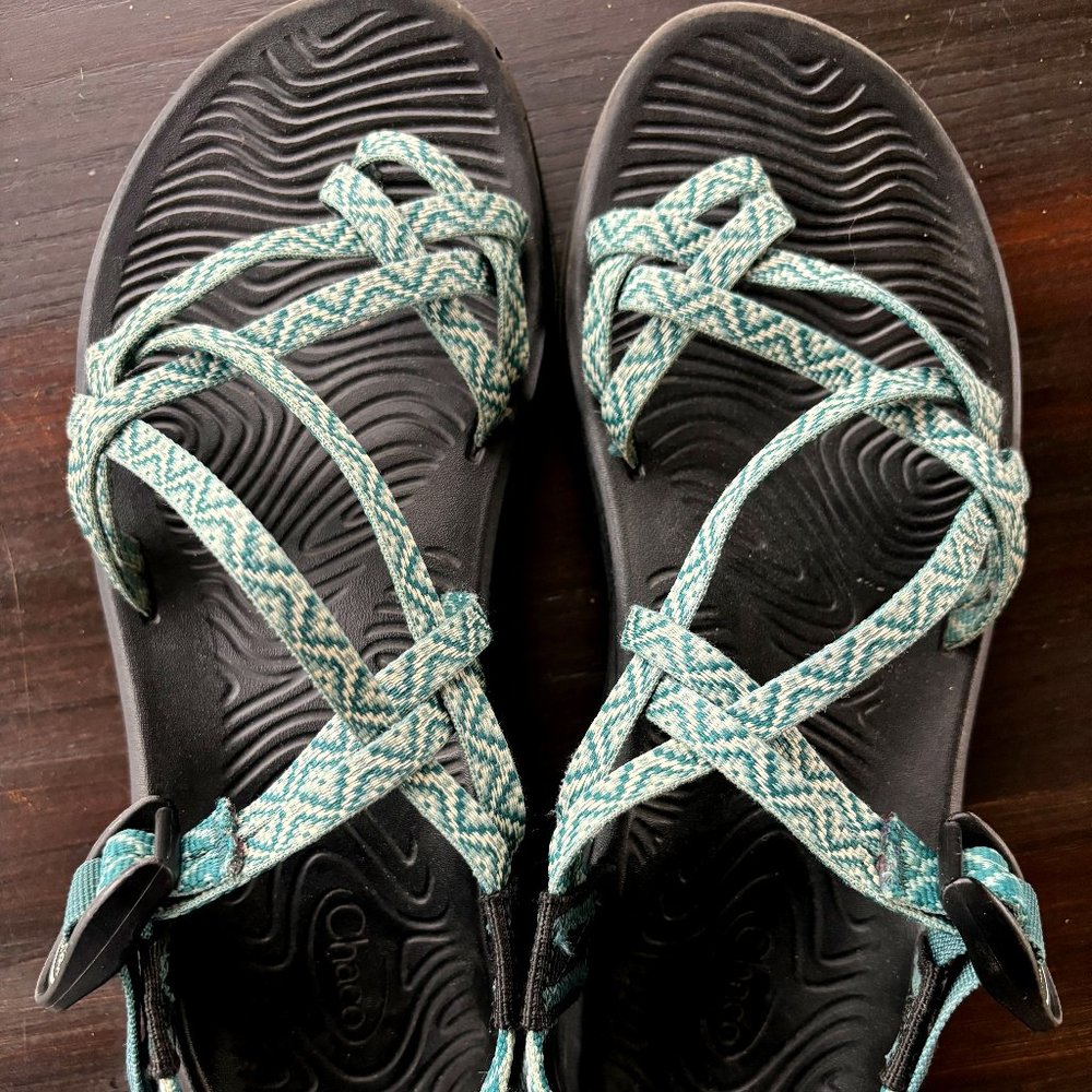 Womens Chaco Sandals Size 8 Adjustable Strap Blue White